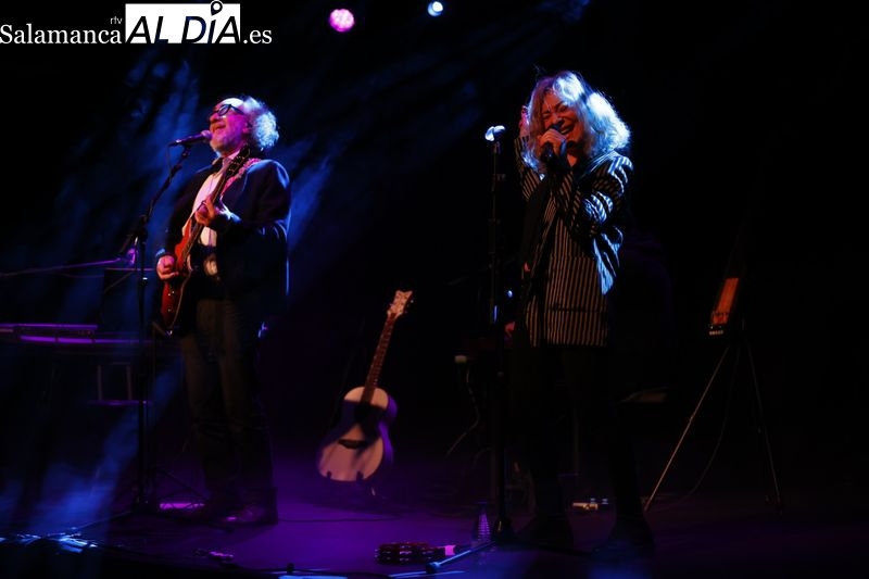 Cómplices demuestra por qué es uno de los grandes dúos de pop-rock de los 90