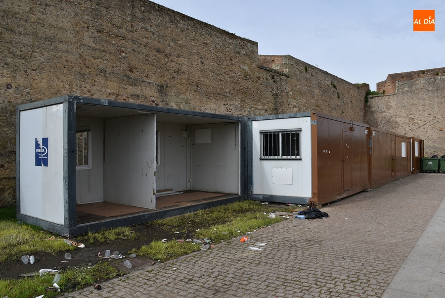 Adiós a las últimas casetas callejeras de peñas