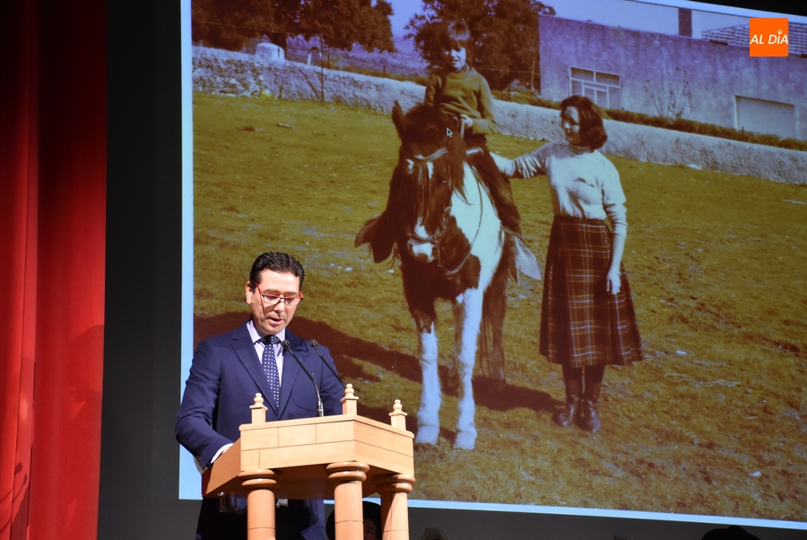 Pregón íntegro de José Enrique Fraile Mazas para la Asociación Charra del Caballo