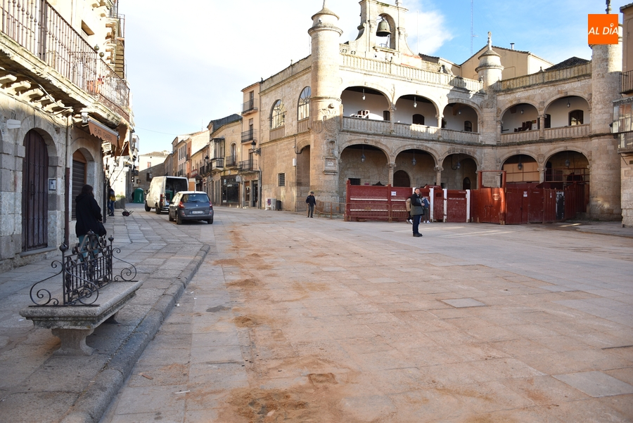 Desmontado la mayor parte del rectángulo mágico del ágora mirobrigense