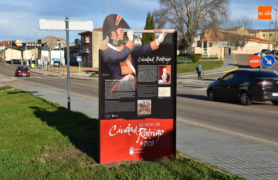 Instalado en el Caño El Moro el panel mirobrigense de la ruta ‘El Sitio de 1810’