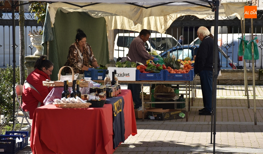El Mercado de los Martes retorna tras su única semana de parón de todo el año