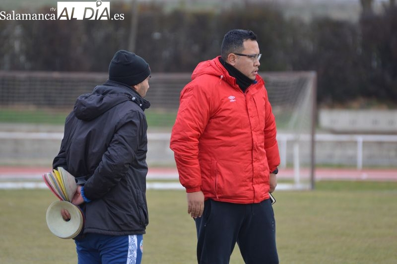 El Salamanca UDS se queda sin entrenador contra el Becerril: Jehu, sancionado; Dueñas, en el Debutantes y Álvarito, KO dos jornadas