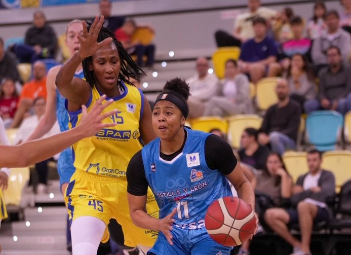 El Perfumerías Avenida se va al parón internacional por todo lo alto ganando al Spar Gran Canaria (68-88)