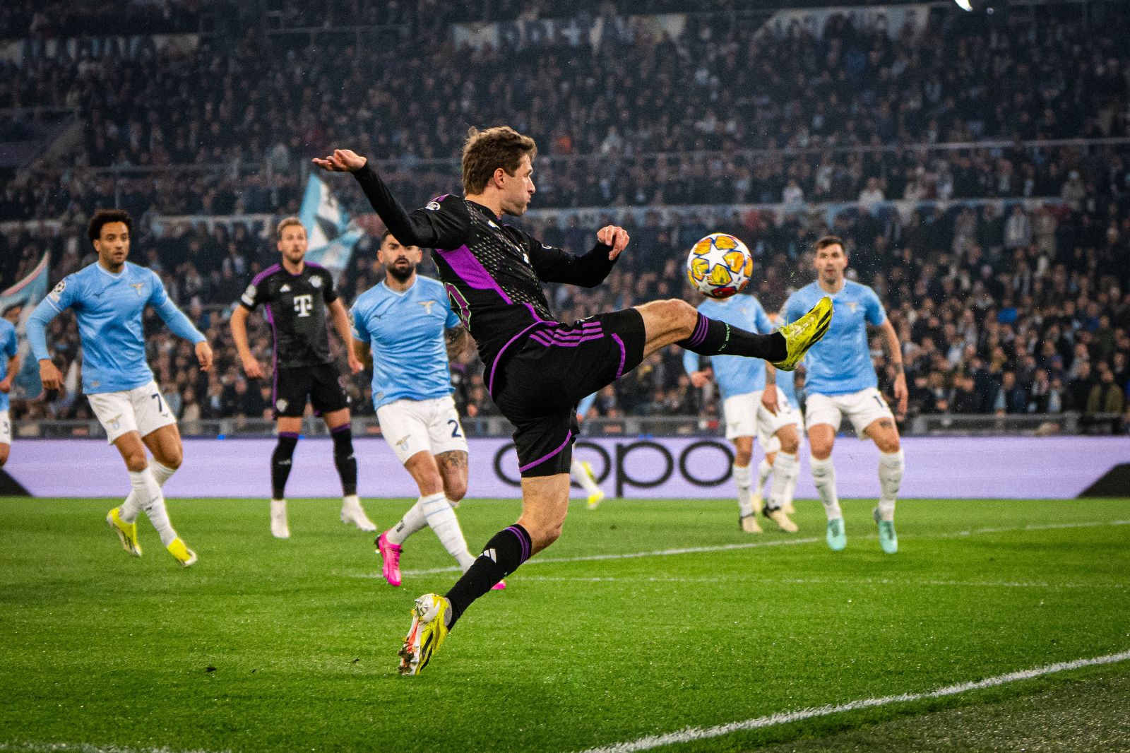 La Lazio da la sorpresa contra el Bayern Múnich en la Champions League (1-0) 
