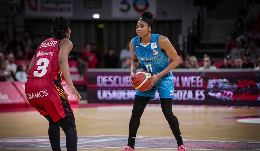 Una exhibición de Carter guía al Perfumerías Avenida hacia una importante victoria en Zaragoza (69-73)