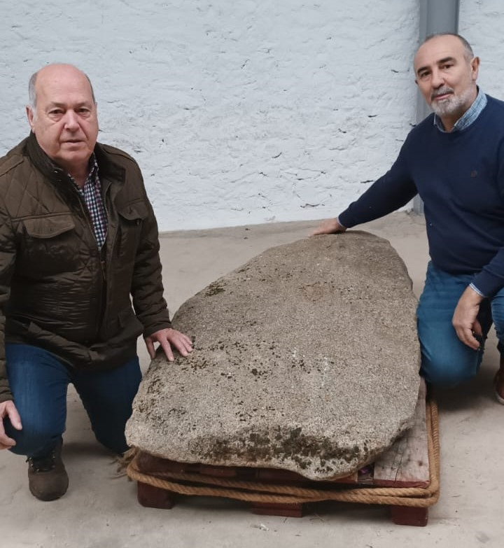 José Luis Francisco halla en Villasrubias una estela antropomorfa de entre el 3º y 2º milenio A.C.