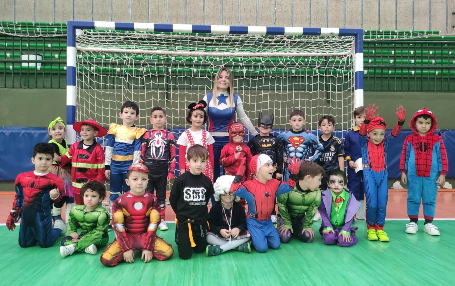 Los más peques del III Columnas se disfrazan con motivo del Carnaval