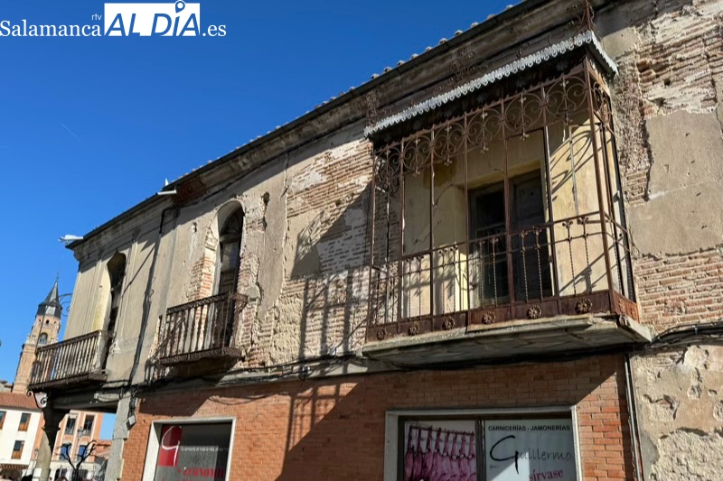 La esperada solución al deterioro del Palacio de los Condes ya tiene fecha fijada 