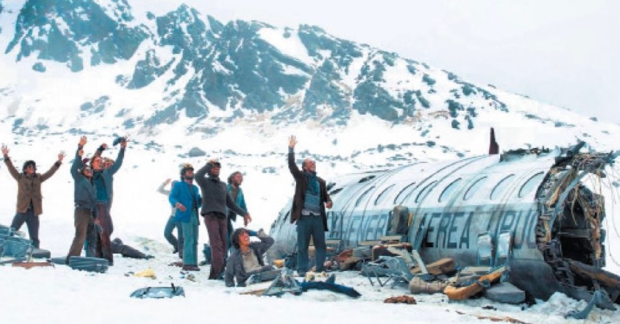 ‘La sociedad de la nieve’ llega a la gran pantalla del Calderón en sesiones especiales tras arrasar y hacer historia en los Goya