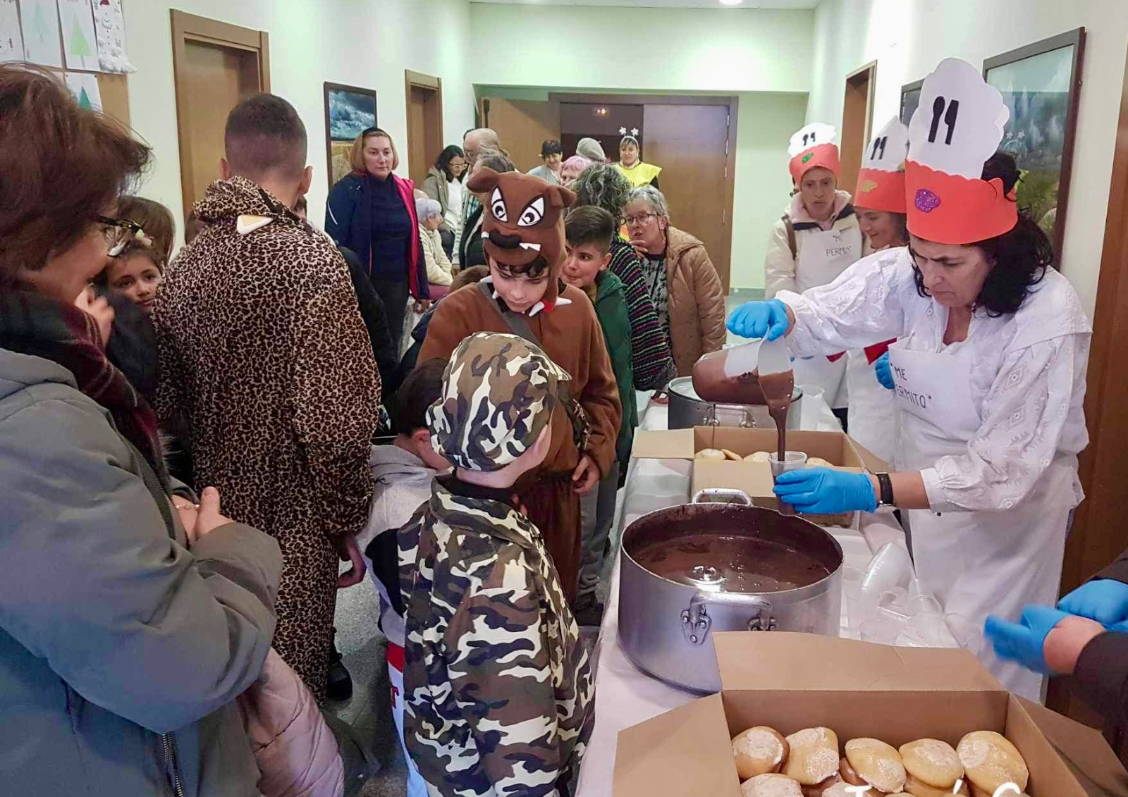 Cuentacuentos y chocolatada generan diversión a la tarde del martes de carnaval en Macotera