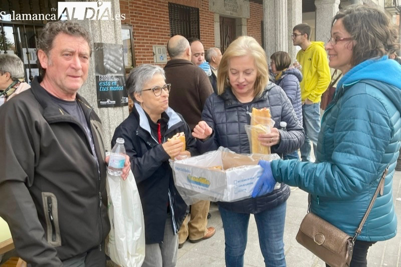 La solidaridad vuelve a Macotera con una nueva edición de la Operación Bocata