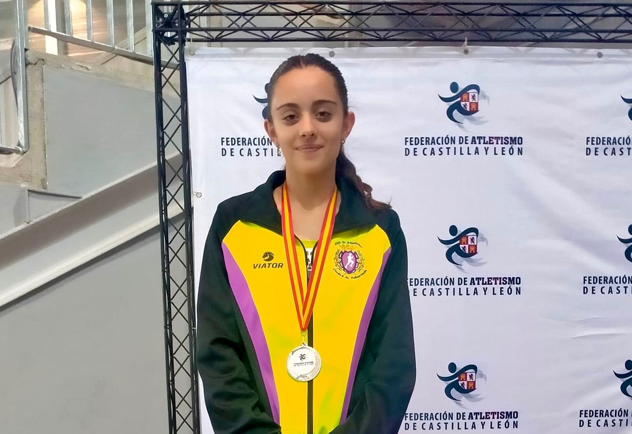 La atleta peñarandina María Martín Barcala se proclama Subcampeona de Castilla y León en los 400m