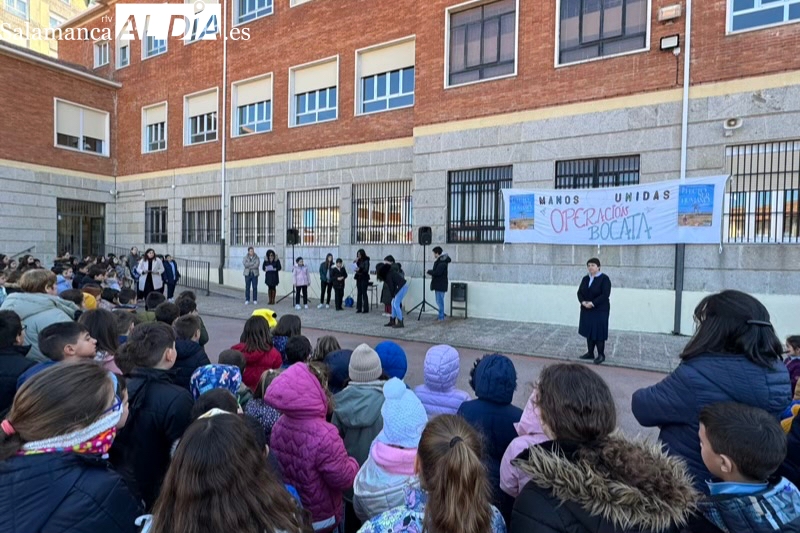 El colegio La Encarnación vive una nueva Operación Bocata pidiendo urgencia para frenar el cambio climático