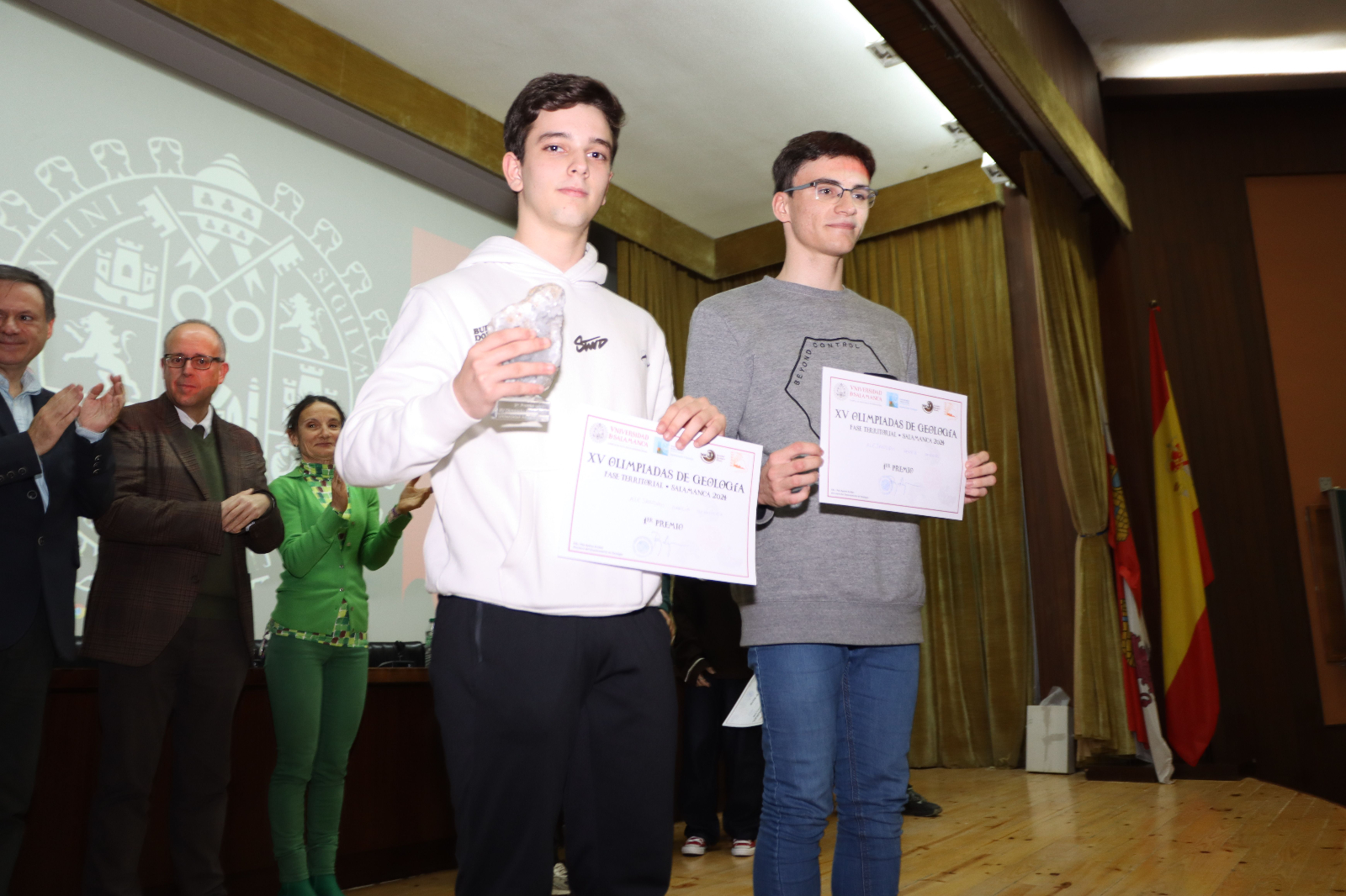 Dos estudiantes del Instituto Venancio Blanco ganan la Olimpiada de Geología en su fase territorial