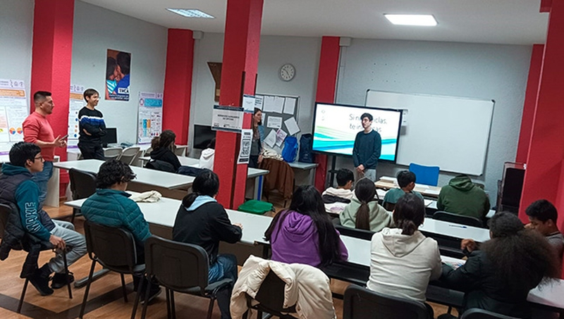 Un rally fotográfico para concienciar a los jóvenes del problema de la exposición a microplásticos 