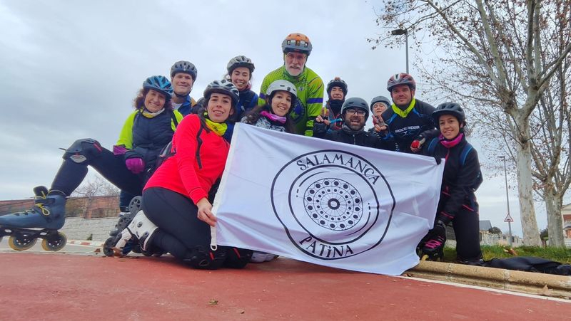 Salamanca patina, una comunidad sobre ruedas