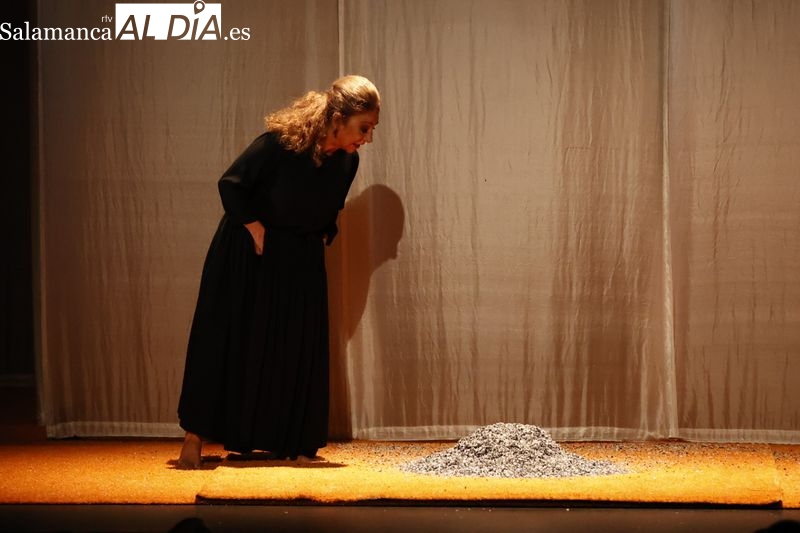 La Poncia de Lolita triunfa en el Liceo