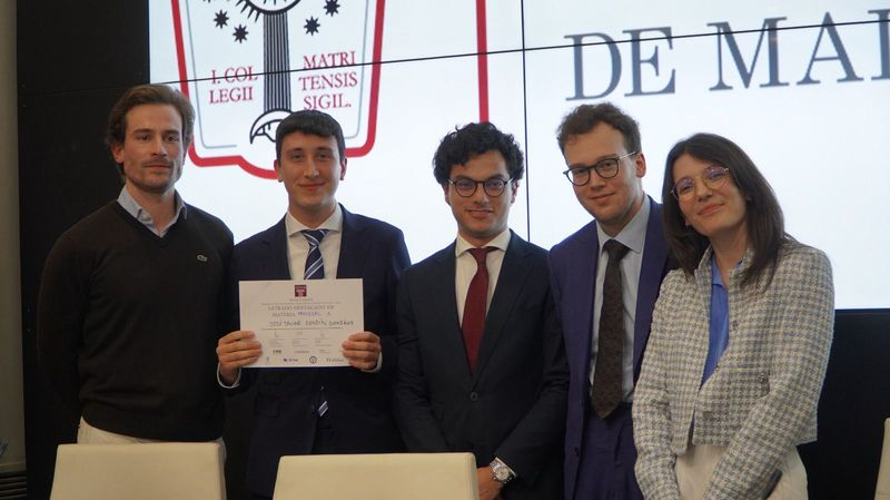 José Javier Sendín, estudiante salmantino galardonado como Letrado Destacado con el Premio Zrive