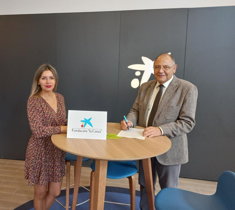 ASPACE Castilla y León recibe 5.000 euros de la Fundación la Caixa 