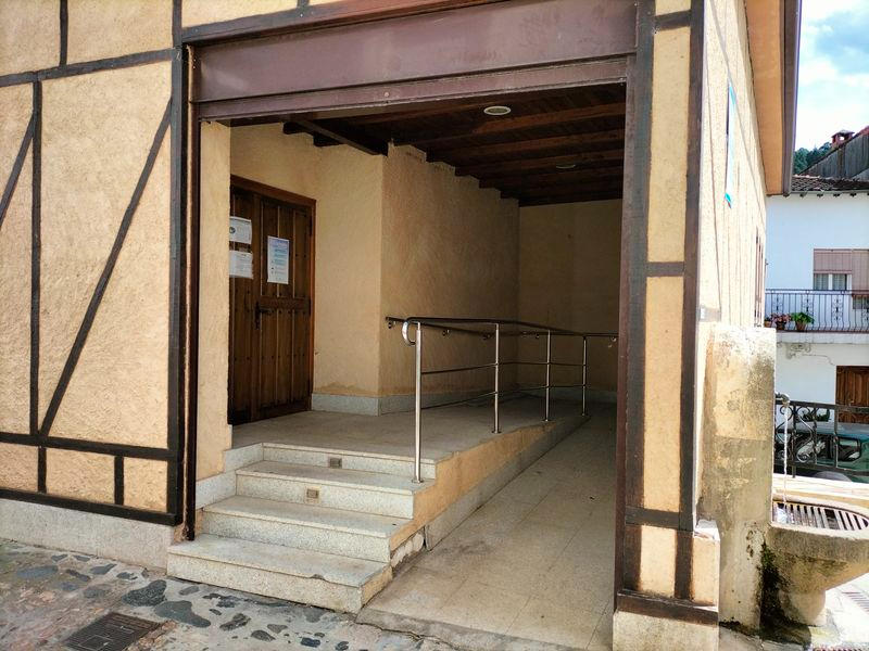 Comienzan las obras de acondicionamiento del Centro de Interpretación de la Miel en Valero