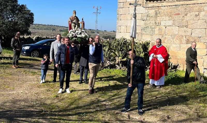 Gejo de los Reyes celebra San Blas con actos religiosos y una cena