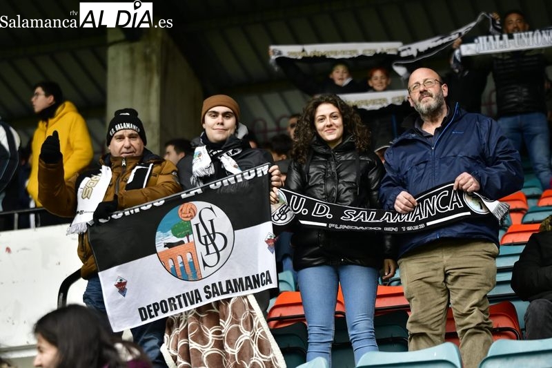 La afición del Salamanca UDS lucha con el mal tiempo y los Carnavales para animar a los suyos