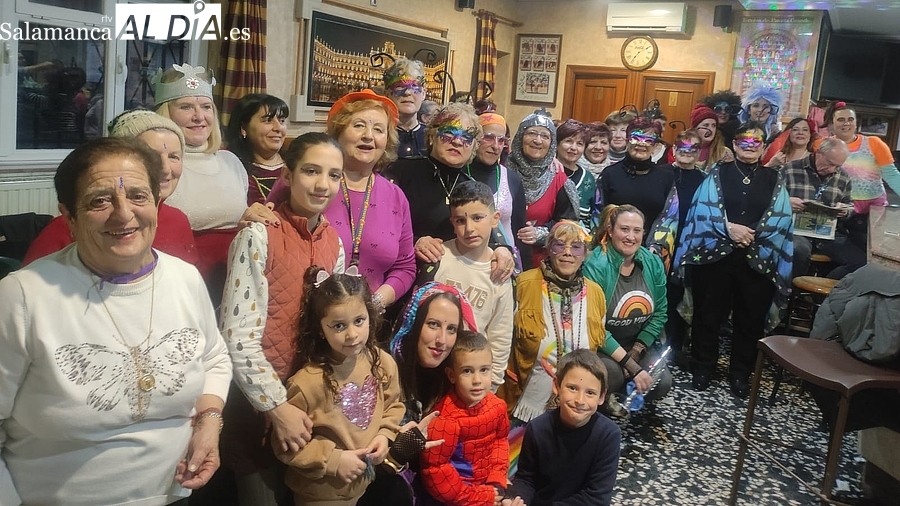 Las mujeres de Barruecopardo disfrutan del antruejo