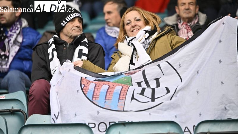 Avalancha de aficionados del Salamanca UDS en Ávila para sacar entradas: habrá más de 150 desplazados
