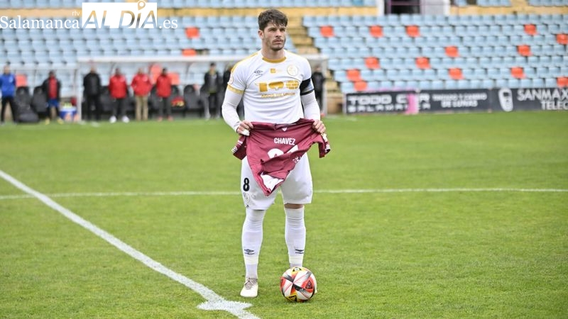 Amaro y sus 200 veces en el Salamanca UDS: Estoy orgulloso de vestir esta camiseta y ojalá sean muchísimas más dando alegrías