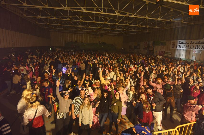 baile disfraces carnaval del toro ciudad rodrigo