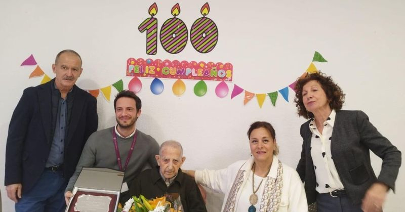 Nuevo centenario en la provincia de Salamanca: Alejandro de Dios celebra su 100 cumpleaños en Santa Marta
