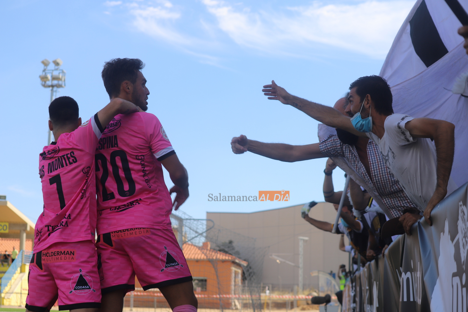 La ficha de Pablo Espina con el Salamanca UDS ya aparece en la Federación de Castilla y León