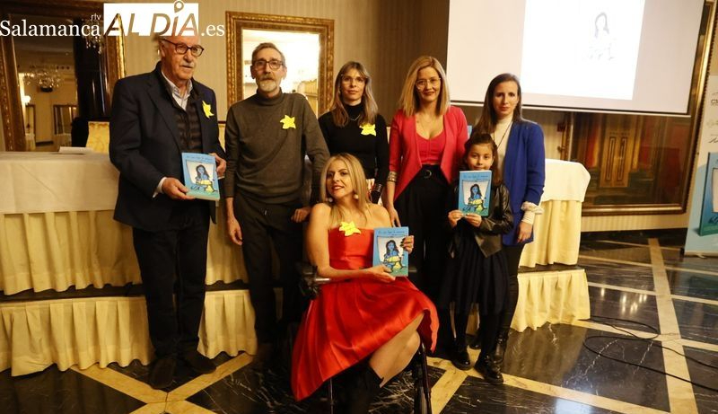 Emocionantes versos en Salamanca a favor de los niños con enfermedades raras