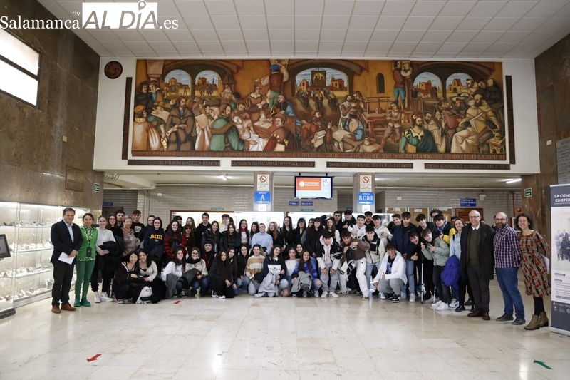 La facultad de Ciencias acoge la entrega de premios de la Olimpiada de Geología 
