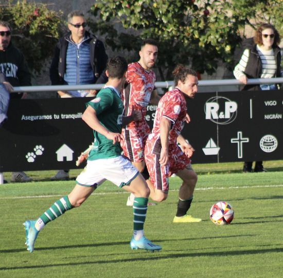 El CD Guijuelo no puede ante el Coruxo y cierra la jornada con un empate en tierras gallegas (0-0)