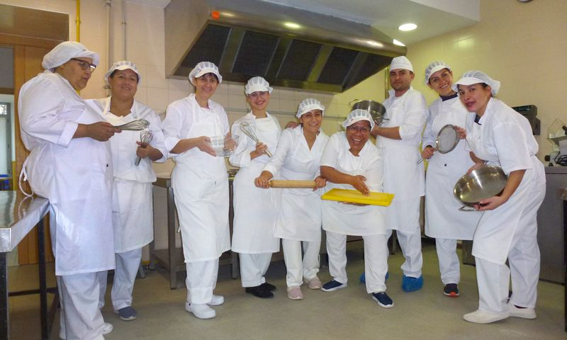 Ocho sonrisas, ocho ilusiones por un futuro profesional en la cocina