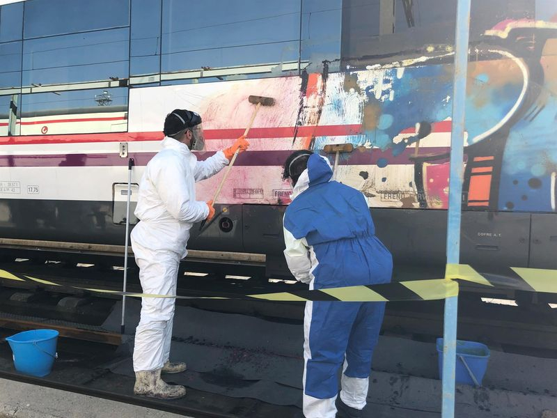 El vandalismo grafitero en los trenes cuesta a los ciudadanos más de 1,4 millones de euros