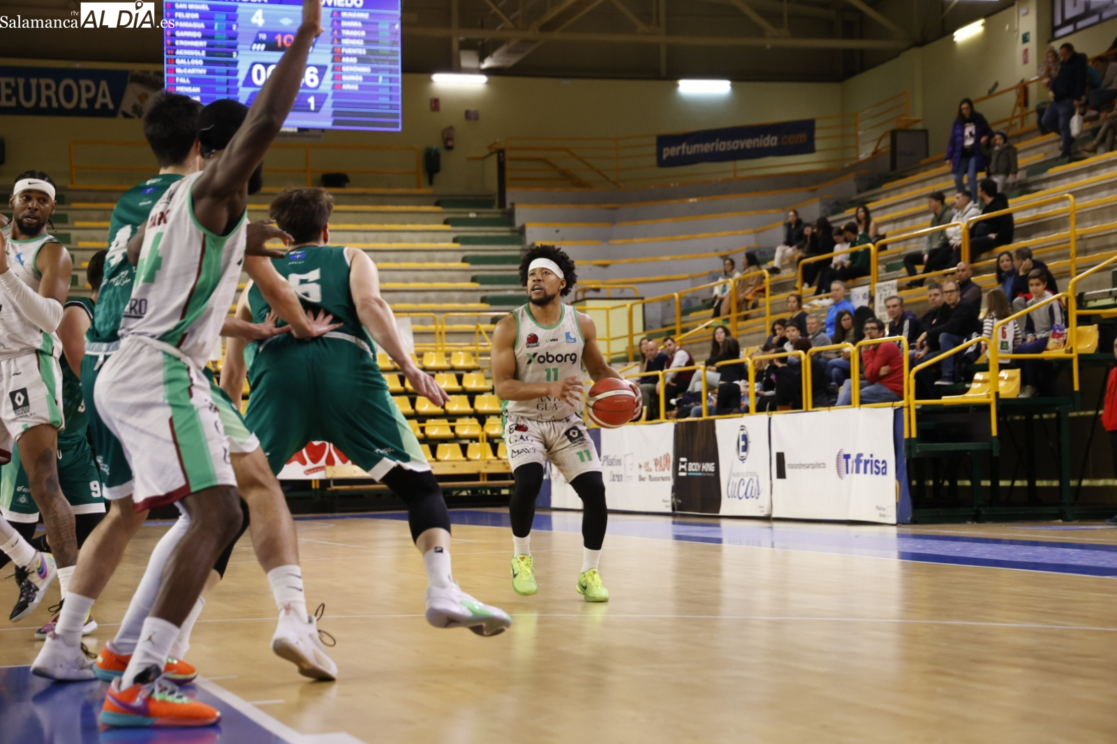 El CB Tormes bate al Estudiantes Lugo (82-61)