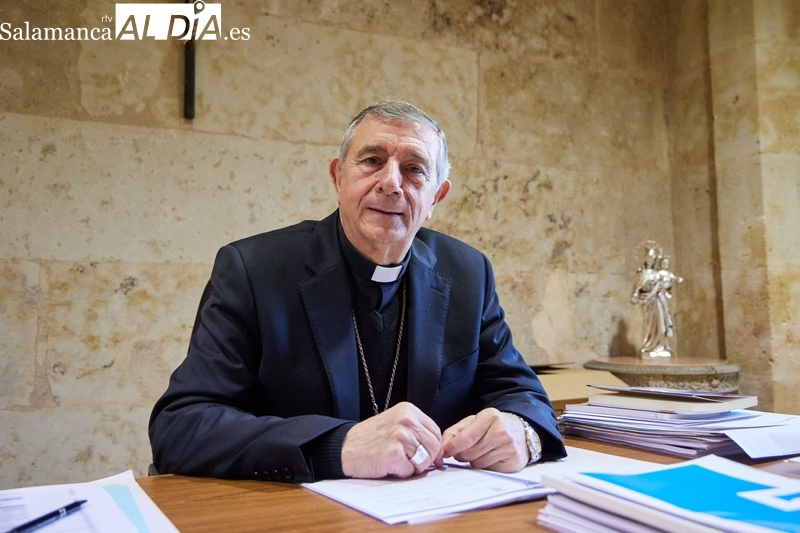 Mons. José Luis Retana, obispo: Hoy, la Iglesia no puede entenderse ni sostenerse sin la participación de la mujer