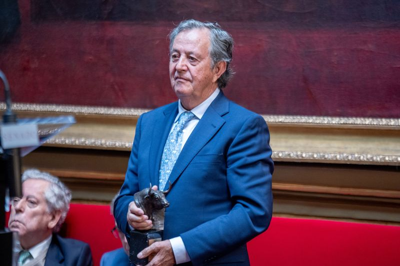 El Niño de la Capea, premiado por la Asociación Taurina Parlamentaria  