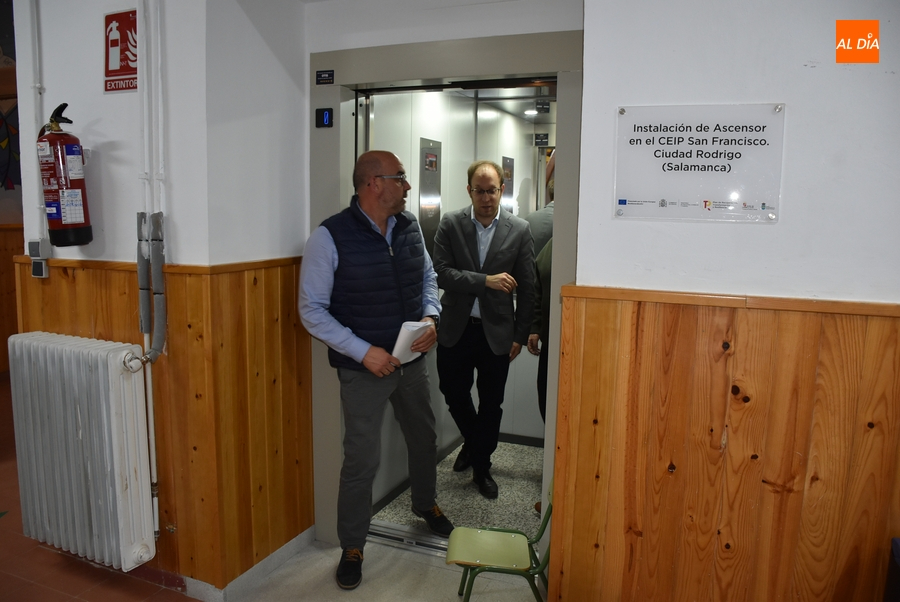 Instalado con Fondos Next Generation un ascensor en el Colegio San Francisco