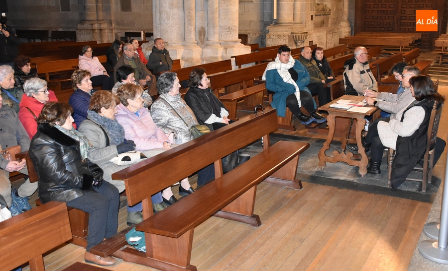 La Soledad se detendrá en la Plaza Mayor para que sea bien vista por todos los cofrades