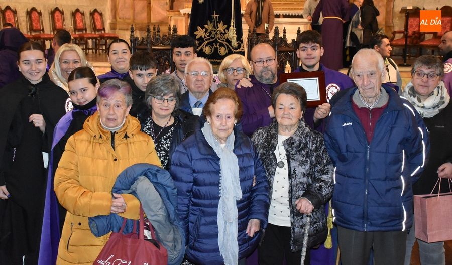 El Nazareno nombra Cofrade Honorífico a Antonio Álvarez Martín