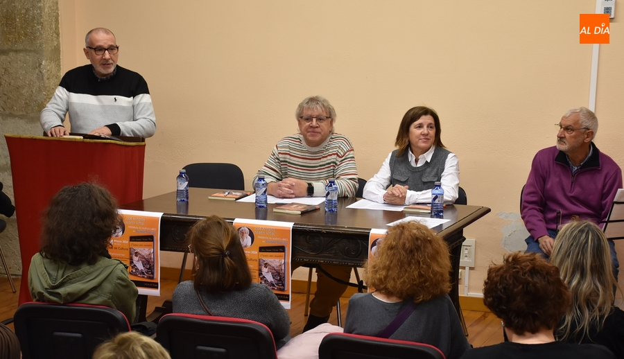 Presentado en Miróbriga, con música incluida, el nuevo libro de José Antonio Martín Viñas