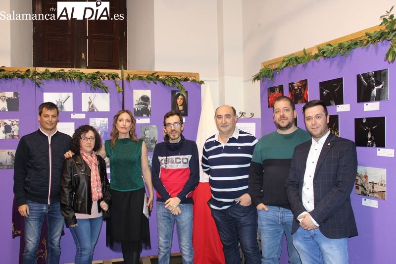 Exposición de fotografías y miniaturas sobre la Semana Santa Albense 