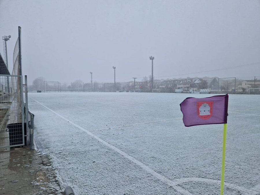 Suspendido el Colegio Diocesanos - Salamanca UDS de Liga Nacional por la nieve caída en Ávila y derrota charra en la reanudación