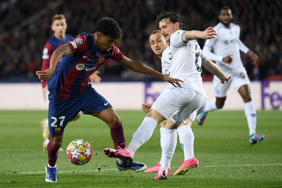 El Barça elimina al Nápoles y vuelve cuatro años después a los cuartos de final de la Champions League (3-1)
