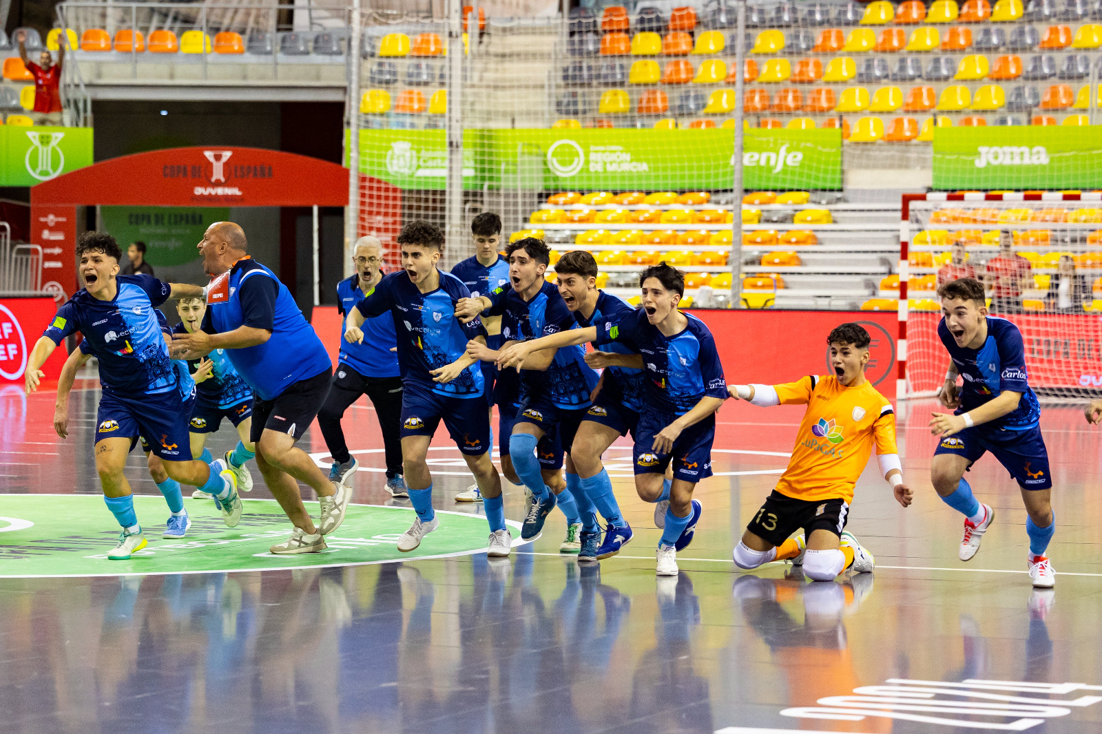 Unionistas FS se mete en la final de la Copa del Rey Juvenil en penaltis (3-3/3-1)