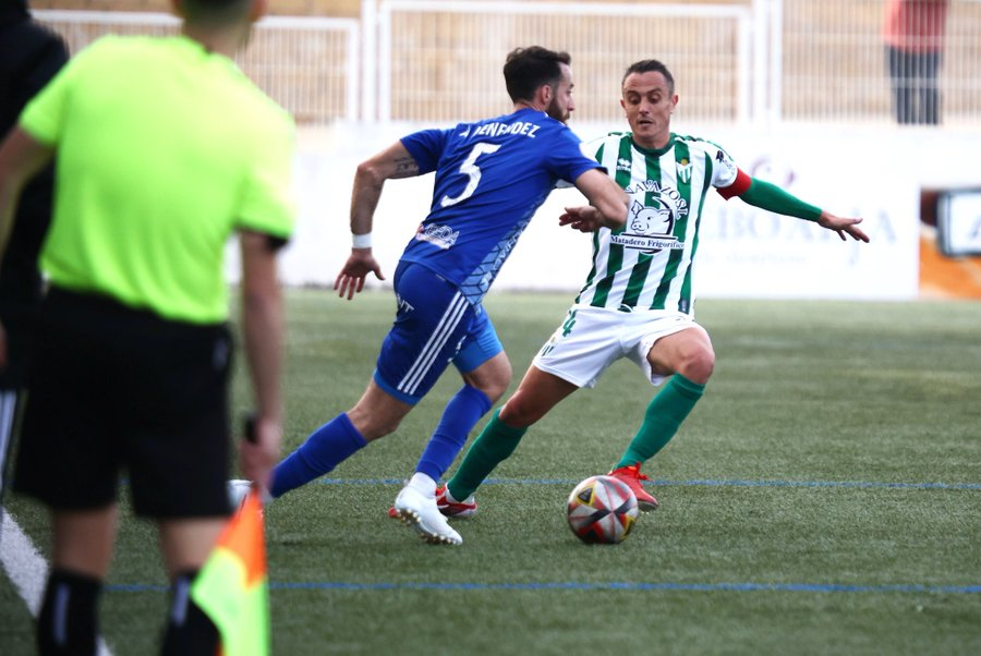 El CD Guijuelo, con ocho puntos de colchón sobre el playoff a falta de seis jornadas